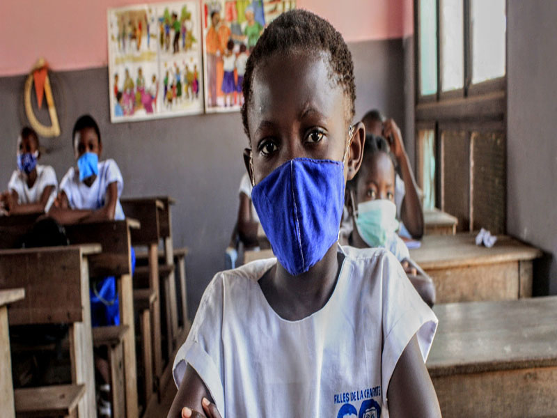 © UNICEF/Jean-Claude Wenga Las escuelas reabrieron en la RD Congo el 10 de agosto