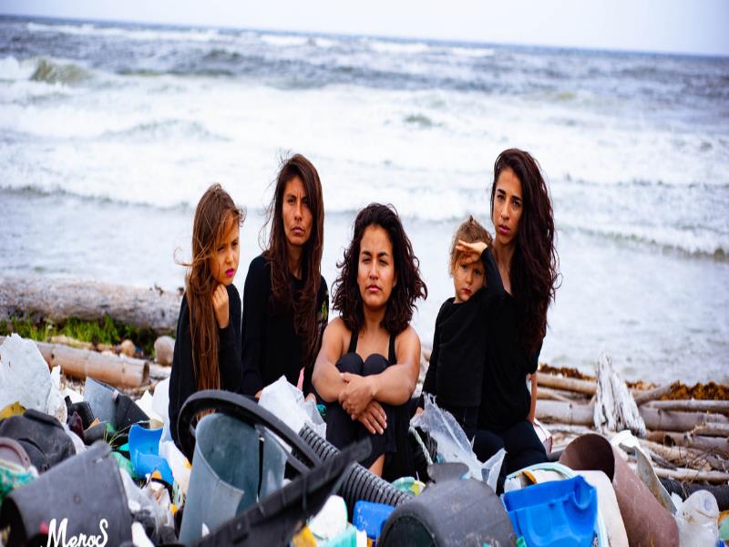 Cris Williams/Menos Plástico es Fantástico A.C. Ana Antillanca junto a los miembros de su ONG ha logrado limpiar más de tres toneladas de plástico de Punta Herradura, en Mahahual