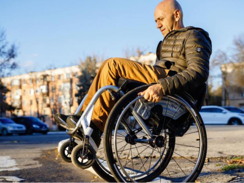 UNDP Moldova/ Ion Buga Dmitry Kuzuk, activista de los derechos de las personas con discapacidad