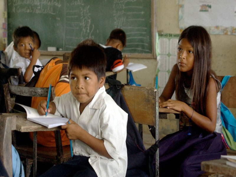 ARCHIVO: UNICEF/El trabajo infantil priva a los niños de educación y oportunidades y aumenta las probabilidades de que no consigan ingresos decentes y un empleo estable cuando sean adultos.