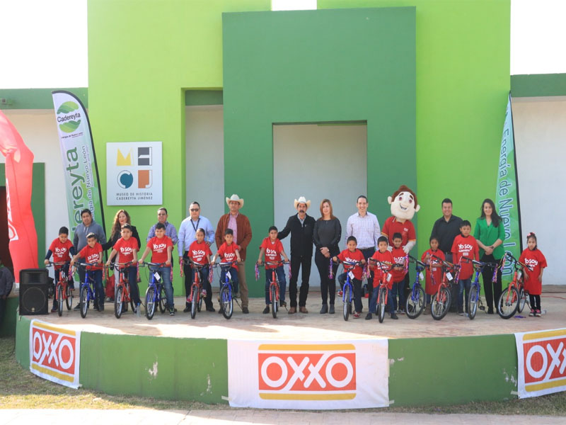 OXXO busca facilitar los traslados de los niños y niñas beneficiados a los centros educativos